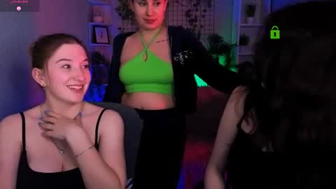 Little Di online show from June 17, 12:24 am