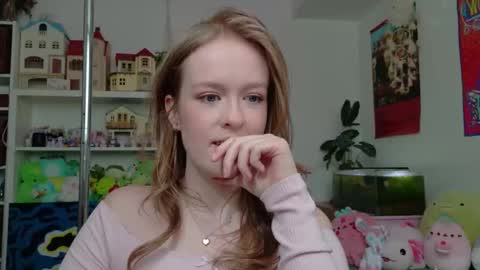 Daisy online show from April 30, 8:57 pm