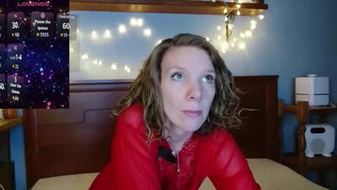 daisy_lovely online show from February 12, 4:18 am