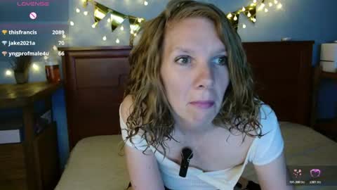 daisy_lovely online show from August 4, 4:37 am