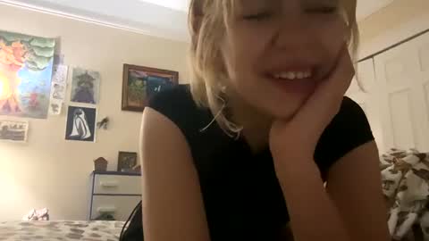 DaisyB3 online show from January 12, 8:46 am