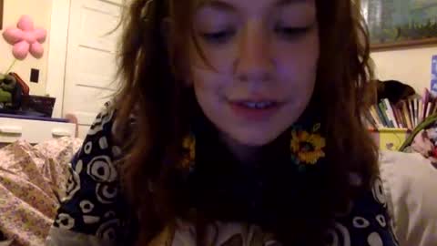 DaisyB3 online show from September 21, 6:26 am