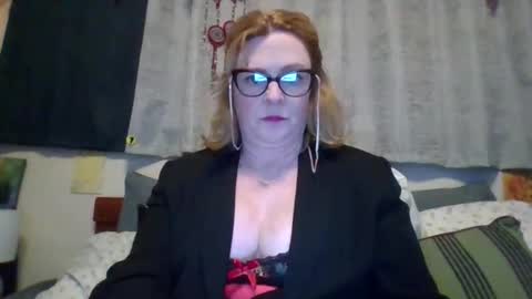 daisy online show from March 4, 6:52 am