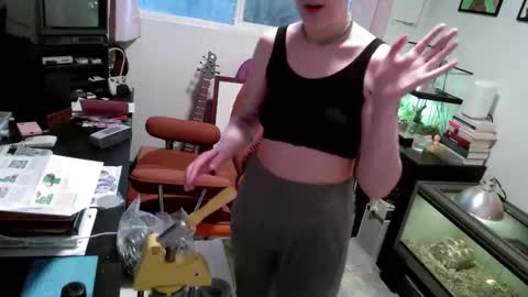 daisymynx online show from March 20, 1:21 am