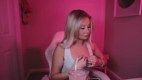 daisy online show from January 14, 1:33 am