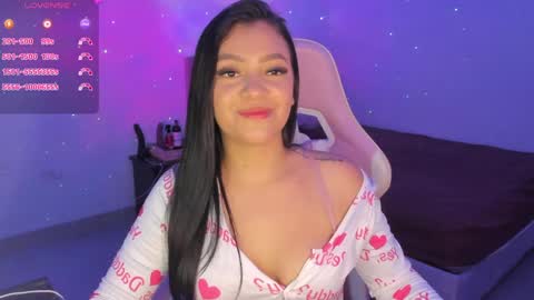 dakoota_luv online show from April 9, 6:02 am