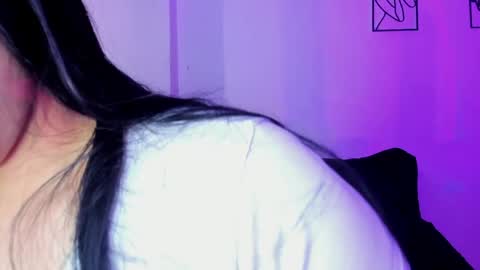 dakostelee1_ online show from May 11, 2:45 pm
