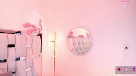 dakota_jhons1 online show from April 9, 11:54 pm