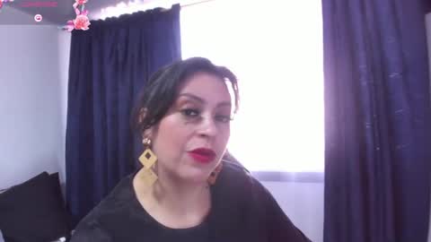 Dakotaagray online show from May 22, 12:11 pm