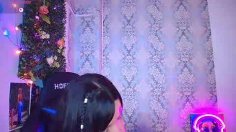 Dakota Baby online show from February 28, 7:37 pm