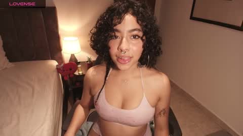 D A L H I L A online show from February 21, 2:18 pm