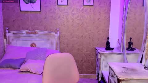 dali_collin online show from April 10, 2:00 pm