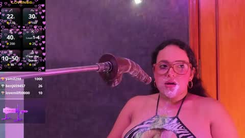 Snapshot of dalia_roses chatting on May 9, 9:14 am Dalia online show from May 9, 9:14 am