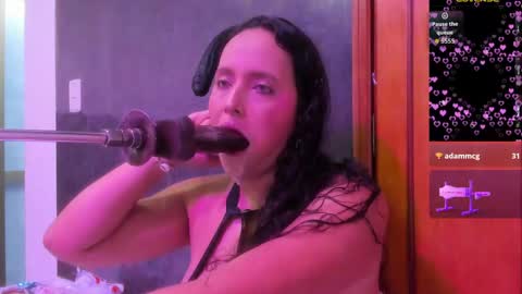 Snapshot of dalia_roses chatting on May 22, 1:57 am Dalia online show from May 22, 1:57 am