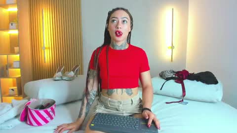 dalila sette online show from May 19, 11:27 am
