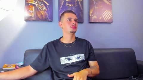 Snapshot of damian__oliver chatting on February 7, 3:16 pm Damian Oliver online show from February 7, 3:16 pm