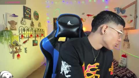 Damian online show from January 14, 3:01 am