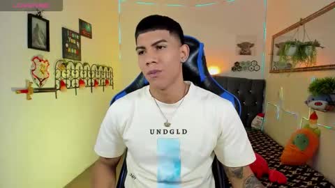 Damian online show from February 2, 3:16 am