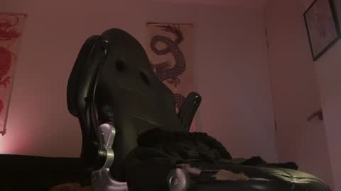 insta damn8   --------  online show from December 14, 3:40 am