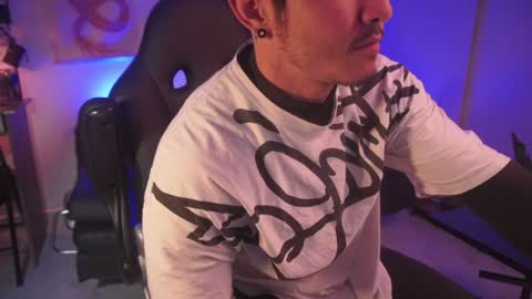 insta damn8   --------  online show from January 5, 12:52 am