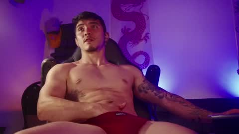 insta damn8   --------  online show from January 9, 2:33 am