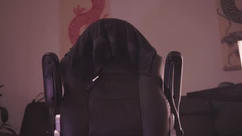 insta damn8   --------  online show from March 12, 12:53 am