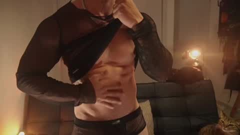 insta damn8   --------  online show from September 19, 12:45 am