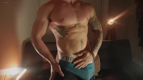 insta damn8   --------  online show from September 20, 12:55 am