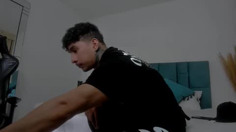 INSTAGRAM  DAMMIANMILLEROFICIAL online show from October 30, 3:46 pm