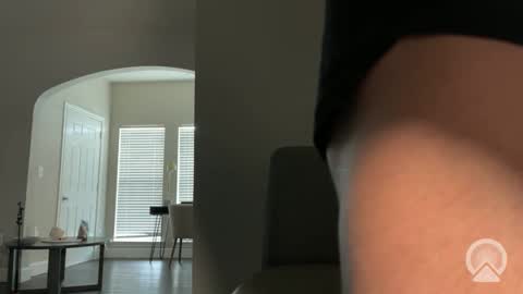 Clyde online show from March 10, 3:28 pm