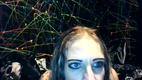 damnitjanet13 online show from April 9, 1:16 am