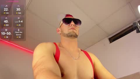 Snapshot of damon_baker0 chatting on March 8, 8:03 pm Damon bakert online show from March 8, 8:03 pm