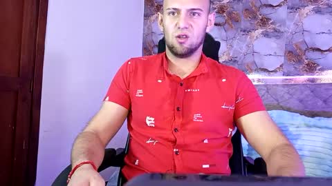 Snapshot of damon_baker0 chatting on July 31, 6:18 pm Damon bakert online show from July 31, 6:18 pm