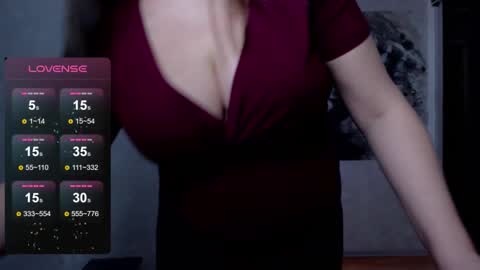 Snapshot of dandelionynyyy chatting on February 22, 9:08 am Edel online show from February 22, 9:08 am