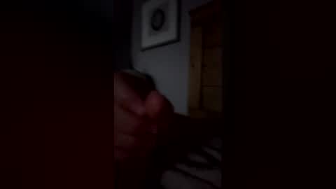 Snapshot of dandh_footporm69 chatting on April 1, 9:43 am dandh_footporm69 online show from April 1, 9:43 am