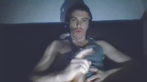 dane950804 online show from April 3, 8:23 am