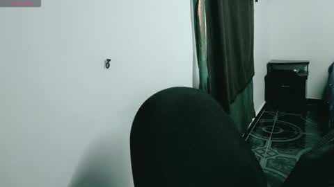 dani y jocelyn online show from February 20, 6:41 pm