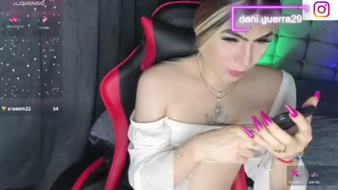 dani online show from June 14, 2:24 am