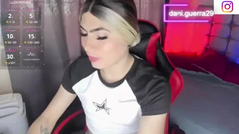 dani online show from June 20, 9:17 pm