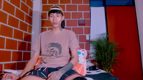 Snapshot of daniel_deluxx chatting on June 28, 7:20 pm daniel_deluxx online show from June 28, 7:20 pm