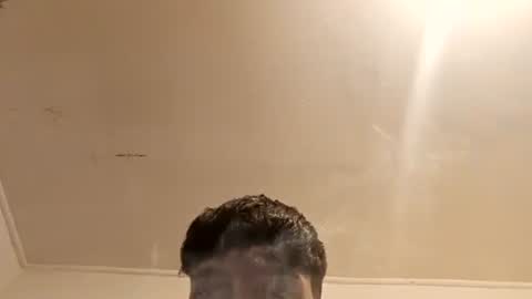 Snapshot of danielito321810 chatting on March 1, 1:35 pm danielito321810 online show from March 1, 1:35 pm