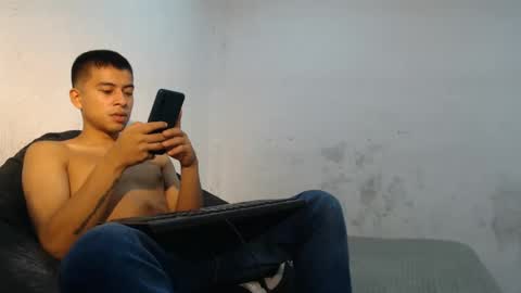 danielitopapii online show from December 19, 2:35 pm