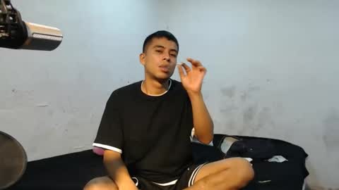 danielitopapii online show from December 29, 5:01 pm