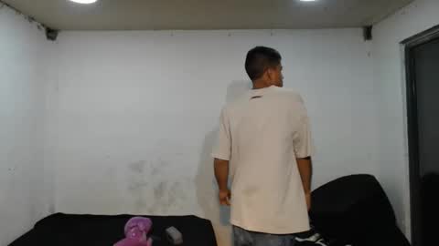 danielitopapii online show from January 1, 2:41 am