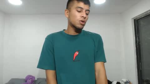 danielitopapii online show from February 18, 10:58 pm