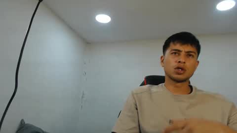 danielitopapii online show from October 10, 12:31 am