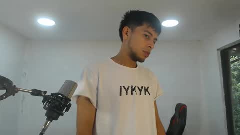 danielitopapii online show from October 16, 12:39 pm