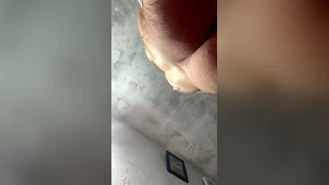 danig666 online show from May 24, 1:38 pm