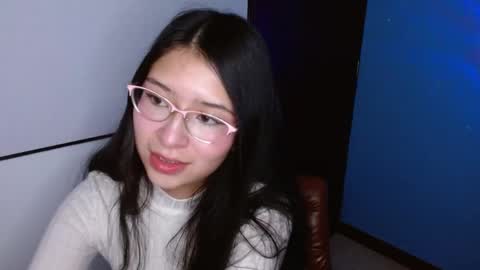 Dani  online show from May 12, 9:39 am