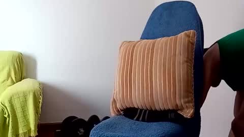 daniroca8 online show from March 23, 4:00 pm